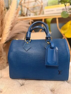 Louis Vuitton Blue Epi Leather Speedy25  Satchel